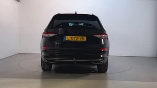 Thumbnail Mobil 8