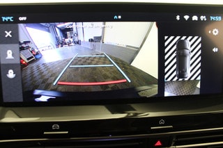 Thumbnail Mobil 4
