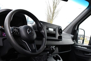 Thumbnail Mobil 2