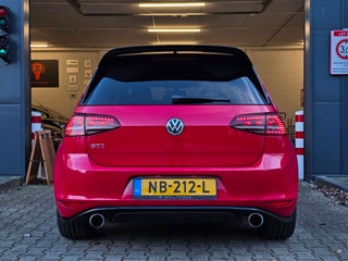 Thumbnail Mobil 9