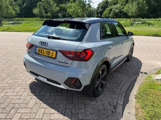 Thumbnail Mobil 10