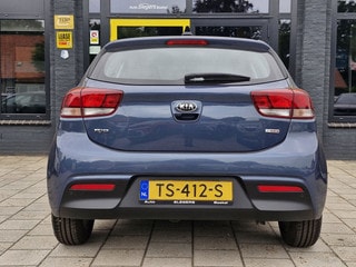Thumbnail Mobil 8