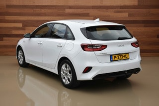 Thumbnail Mobil 3