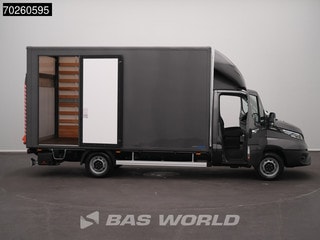 Thumbnail Mobil 8