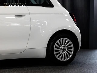 Thumbnail Mobil 8