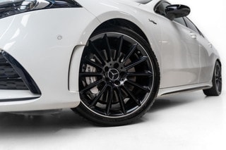 Thumbnail Mobil 10