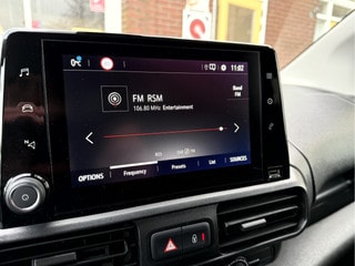 Thumbnail Mobil 8