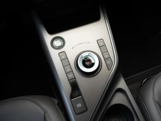 Thumbnail Mobil 9
