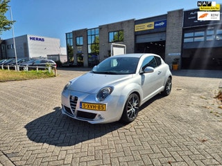 Thumbnail Mobil 1