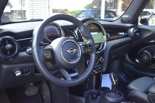 Thumbnail Mobil 9