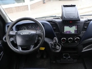 Thumbnail Mobil 3