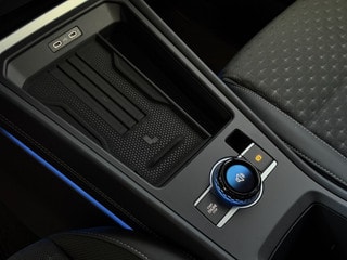 Thumbnail Mobil 10
