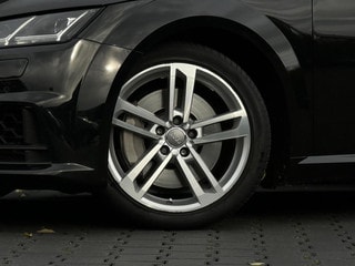 Thumbnail Mobil 10