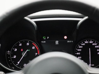 Thumbnail Mobil 8