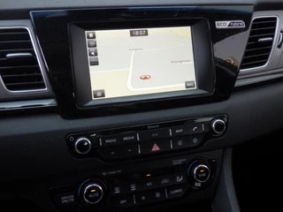 Thumbnail Mobil 9