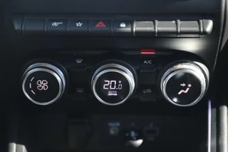 Thumbnail Mobil 10
