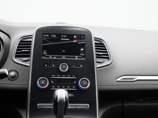Thumbnail Mobil 9