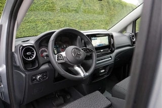 Thumbnail Mobil 3
