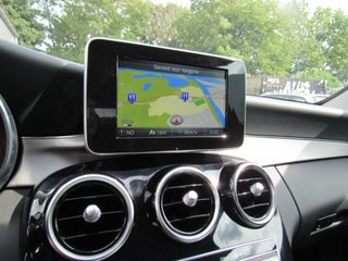 Thumbnail Mobil 10
