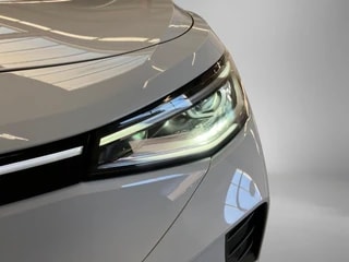 Thumbnail Mobil 8