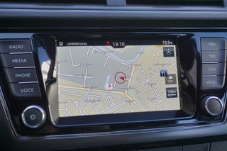Thumbnail Mobil 2