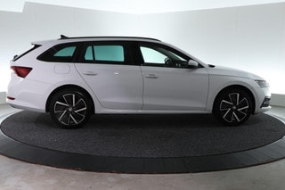 Thumbnail Mobil 6
