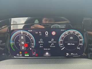 Thumbnail Mobil 6