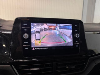 Thumbnail Mobil 9
