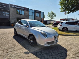 Thumbnail Mobil 6
