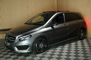 Thumbnail Mobil 8