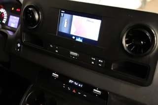 Thumbnail Mobil 9