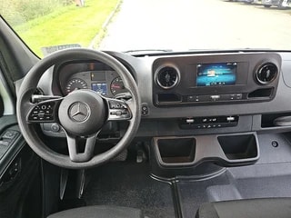 Thumbnail Mobil 8
