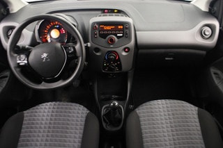 Thumbnail Mobil 7