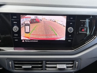 Thumbnail Mobil 8