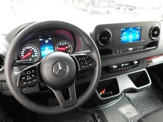 Thumbnail Mobil 3