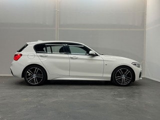 Thumbnail Mobil 8