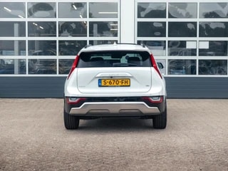 Thumbnail Mobil 6