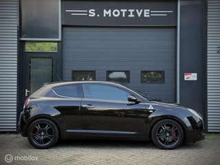 Thumbnail Mobil 8