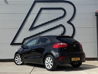Thumbnail Mobil 9