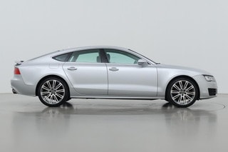 Thumbnail Mobil 10