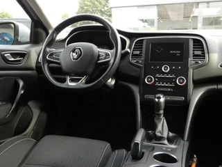 Thumbnail Mobil 6