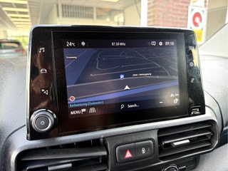 Thumbnail Mobil 6