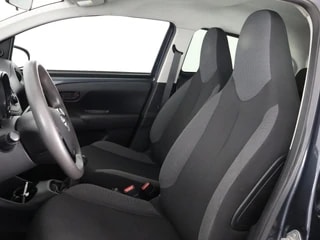 Thumbnail Mobil 10