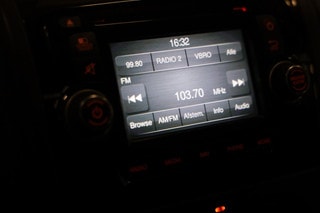 Thumbnail Mobil 6