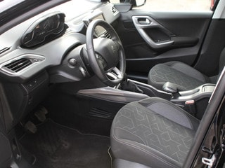 Thumbnail Mobil 4