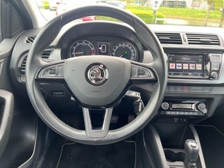 Thumbnail Mobil 4
