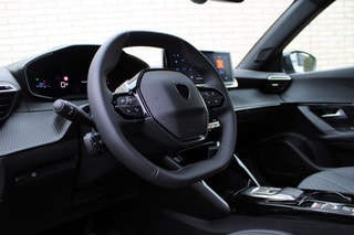 Thumbnail Mobil 4