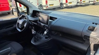 Thumbnail Mobil 7