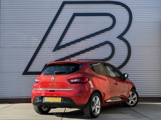 Thumbnail Mobil 3