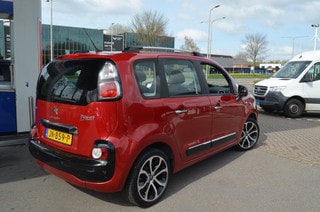 Thumbnail Mobil 4